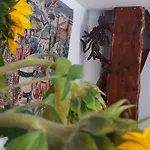 Golden Lion Frühstückspension 2*
