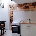 Golden Lion Bed and breakfast