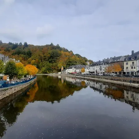 Frühstückspension Golden Lion Bouillon