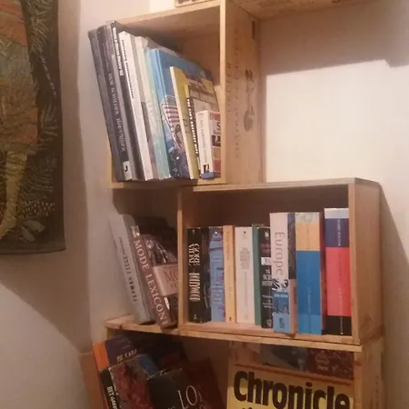 Golden Lion 3* Bouillon