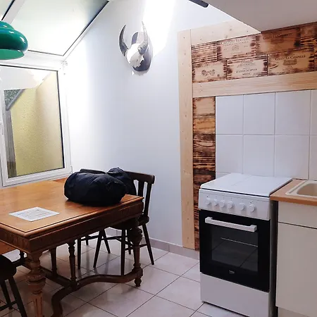 Bed and Breakfast Golden Lion 3*