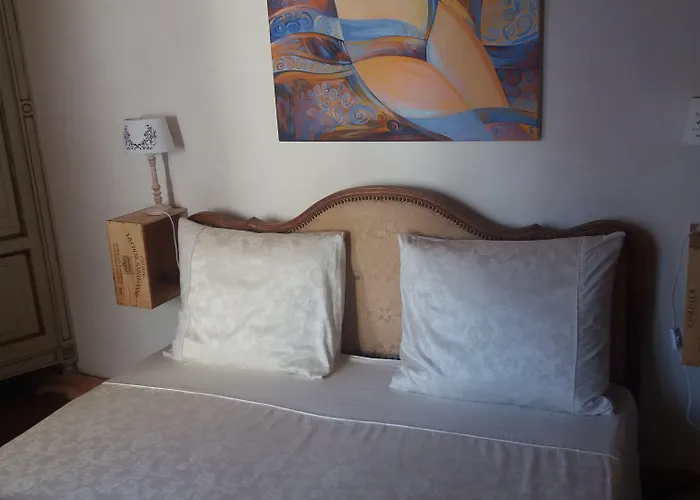 Golden Lion Отель типа 