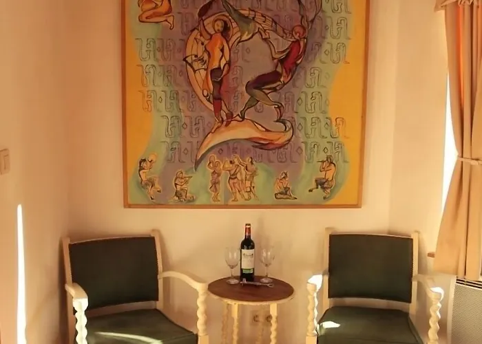 Golden Lion Отель типа 