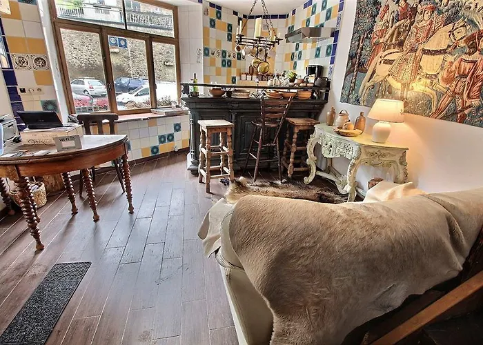 Golden Lion Отель типа 